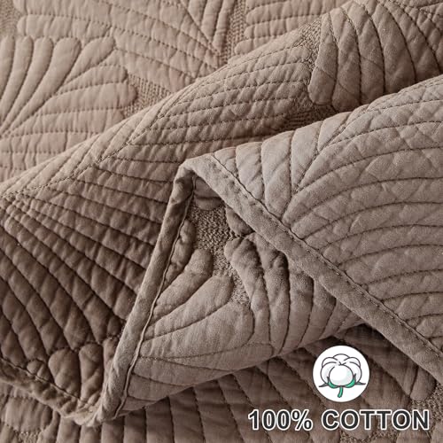 Qucover Cotton Quilted Bedspread Set | Super King Palm Leaf Embroidery