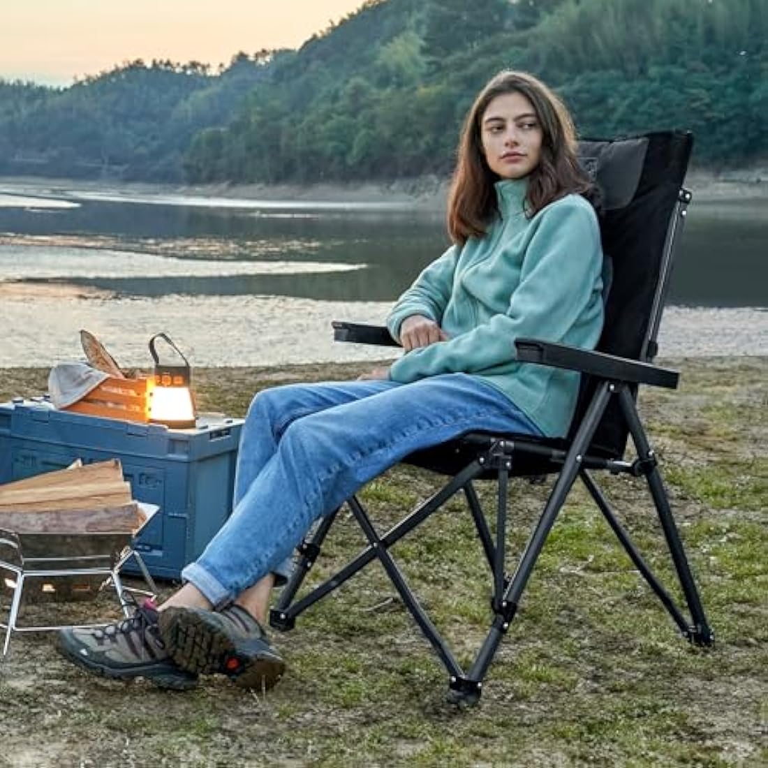 TIMBER RIDGE Heavy Duty Folding Camping Chair | 260kg Padded Recliner