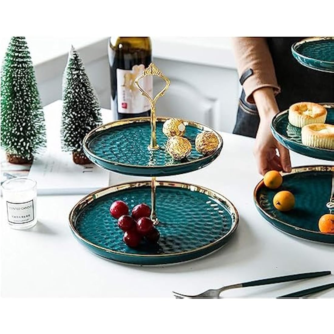 MEETOZ 2-Set Round Porcelain Tiered Cupcake Stand with Gold Rod - Green