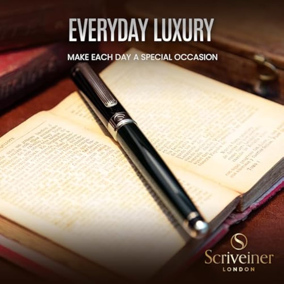 Scriveiner Luxury Rollerball Pen – Black & Green with Chrome Trim
