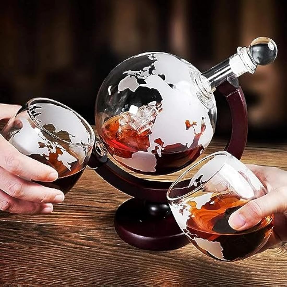 Whiskey Globe Decanter Set – 850ml Glass Carafe with Ship