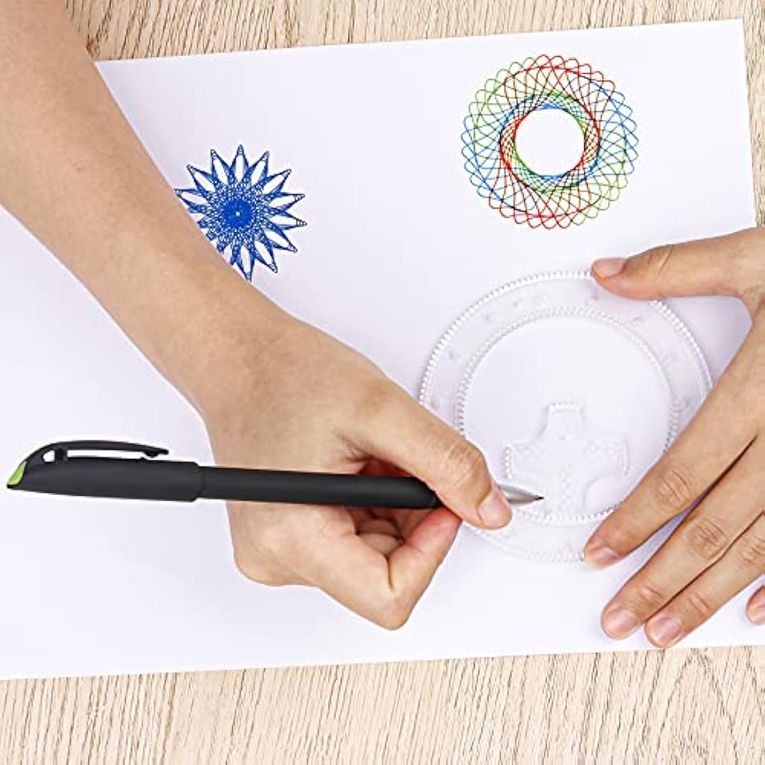 Gobesty Spirograph Deluxe Drawing Set - 28 Piece Geometric Art Kit