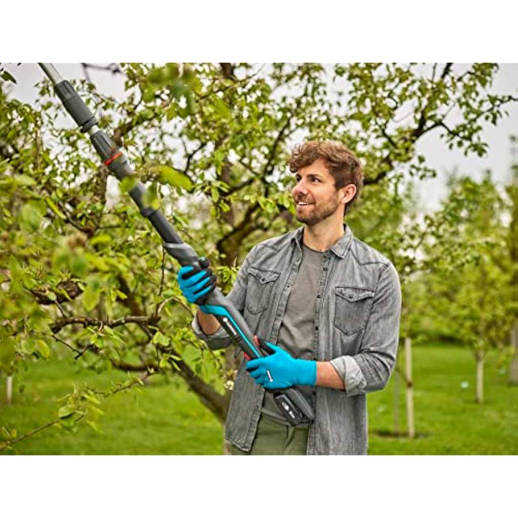 Gardena HighCut 360/18V Cordless Telescopic Tree Pruner (Tool Only)