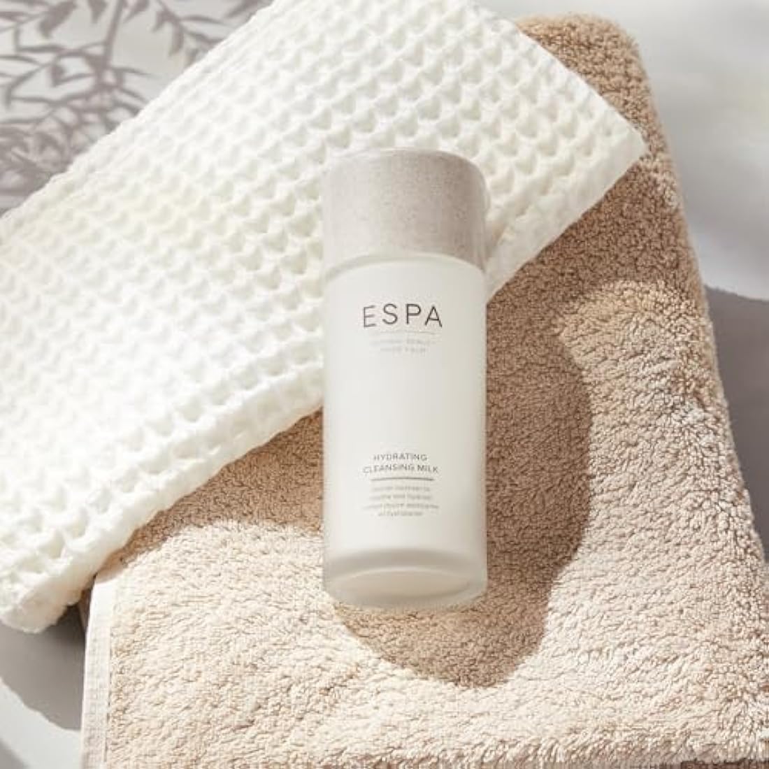ESPA Hydrating Cleansing Milk - 200ml Gentle Almond & Chamomile Cleanser