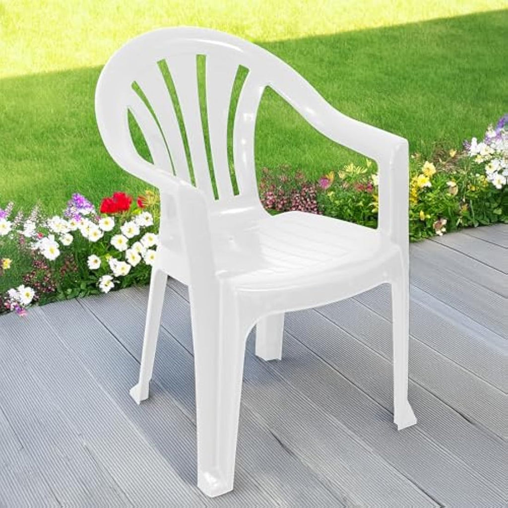 CrazyGadget White Plastic Garden Chair – Stackable Weatherproof Patio Seat