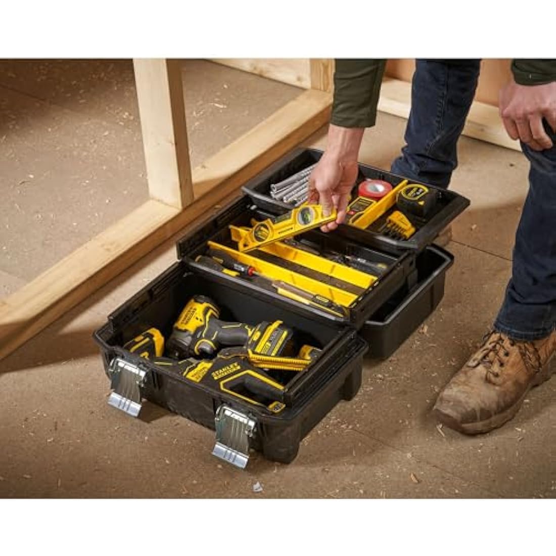 Stanley Fatmax Cantilever Tool Box – Heavy-Duty Storage with Shelf
