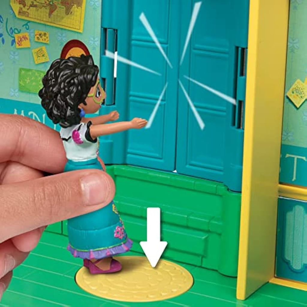 Disney Encanto Mirabel Bedroom Playset with Doll and 5 Accessories