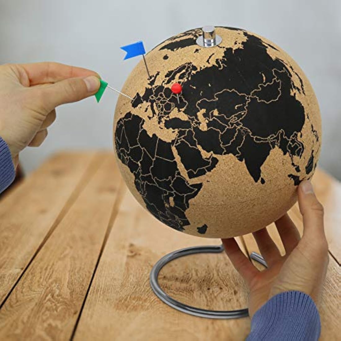 Jolof Store Cork Globe – Spinning 26cm Travel Map with 54 Pins