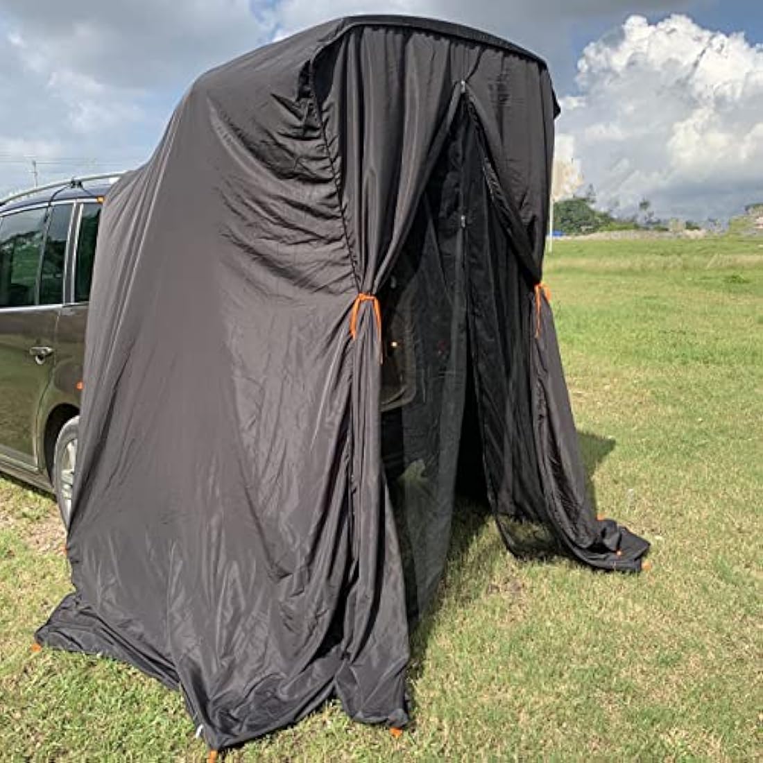 SA&MC SUV Tailgate Tent | Portable Privacy Changing Room & Shelter