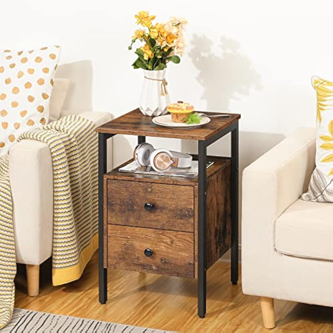 HOOBRO Industrial Nightstand – 2-Drawer Side Table in Rustic Brown