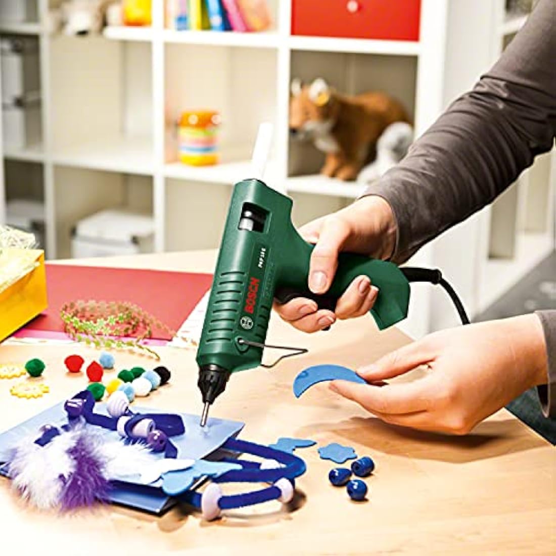 Bosch PKP 18 E Hot Glue Gun – Includes Extra-Length Nozzle & Glue Stick