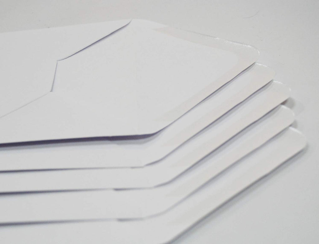 Craft UK 605A White Envelopes 5x7 Inch for Greeting Cards - 1000 Pack