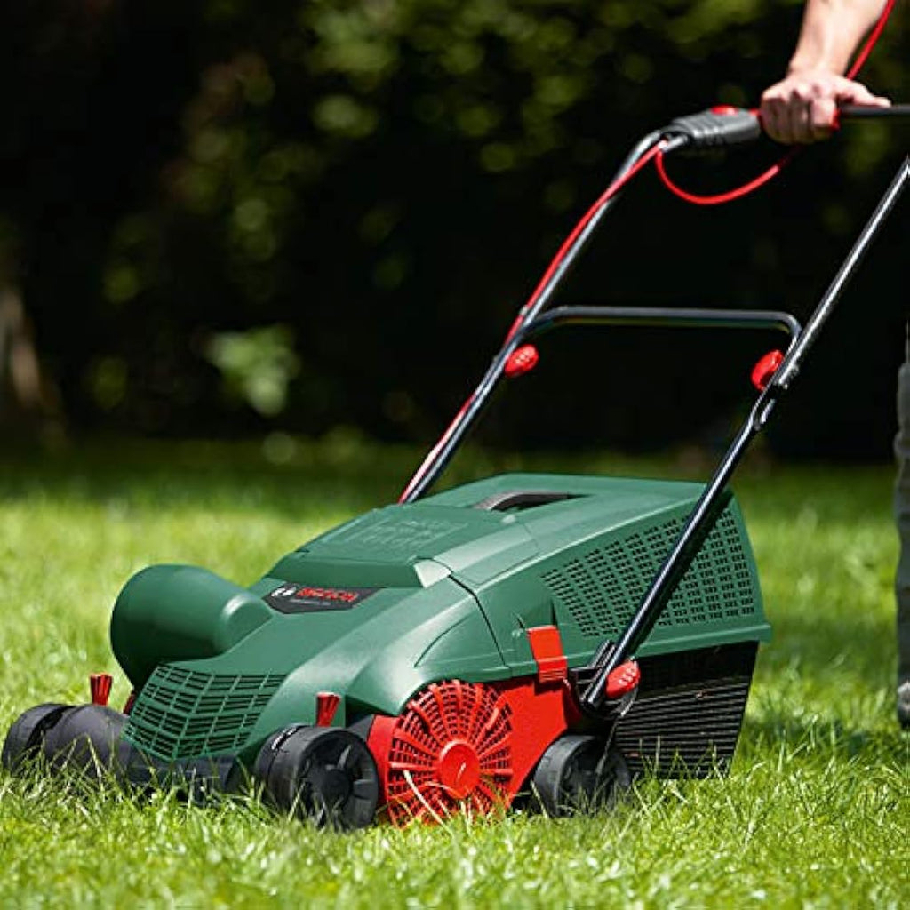 Bosch UniversalRake 900 Electric Lawn Raker – 32cm Width, 50L Box