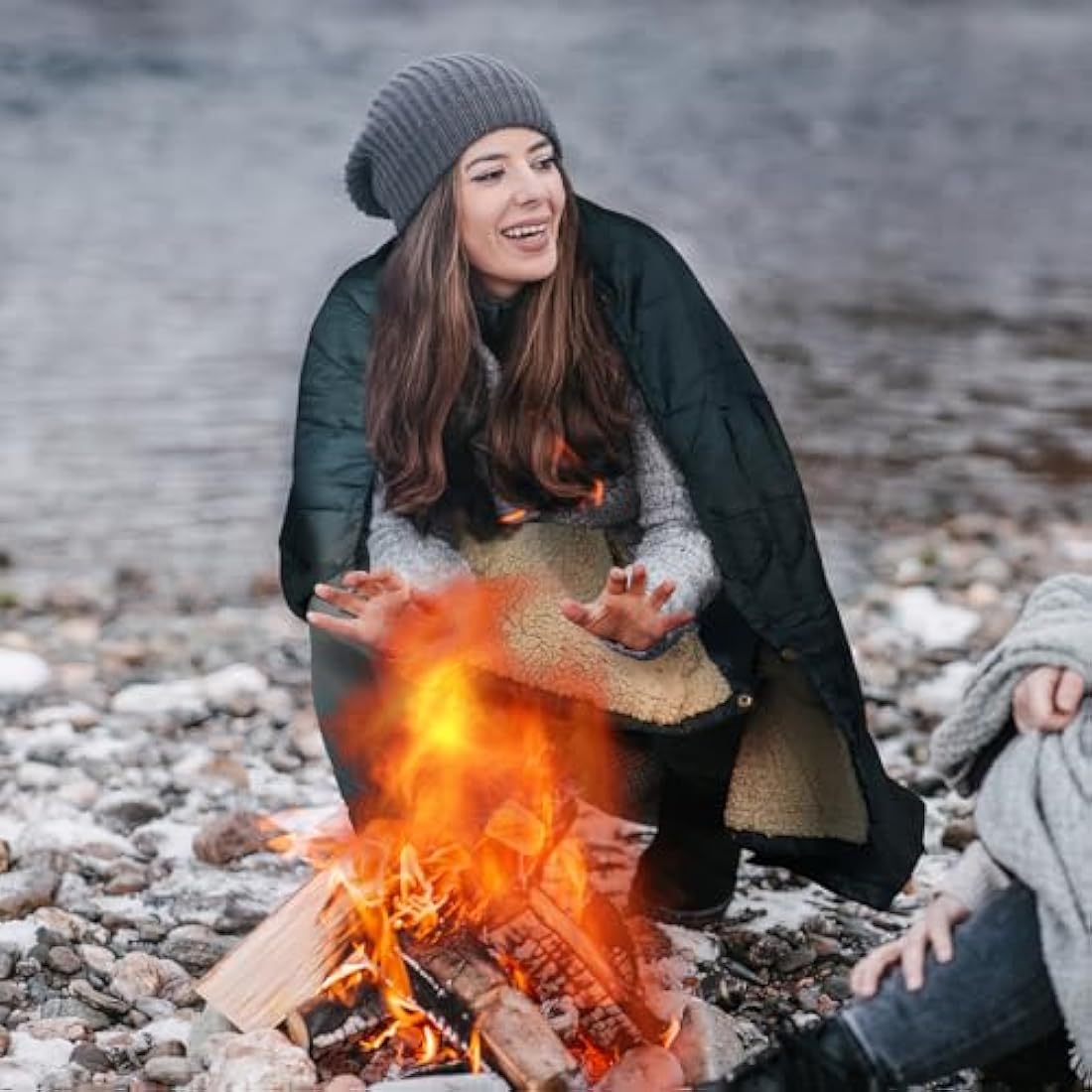KawaGebo Kamp Sherpa Camping Blanket | Packable Water-Repellent Poncho