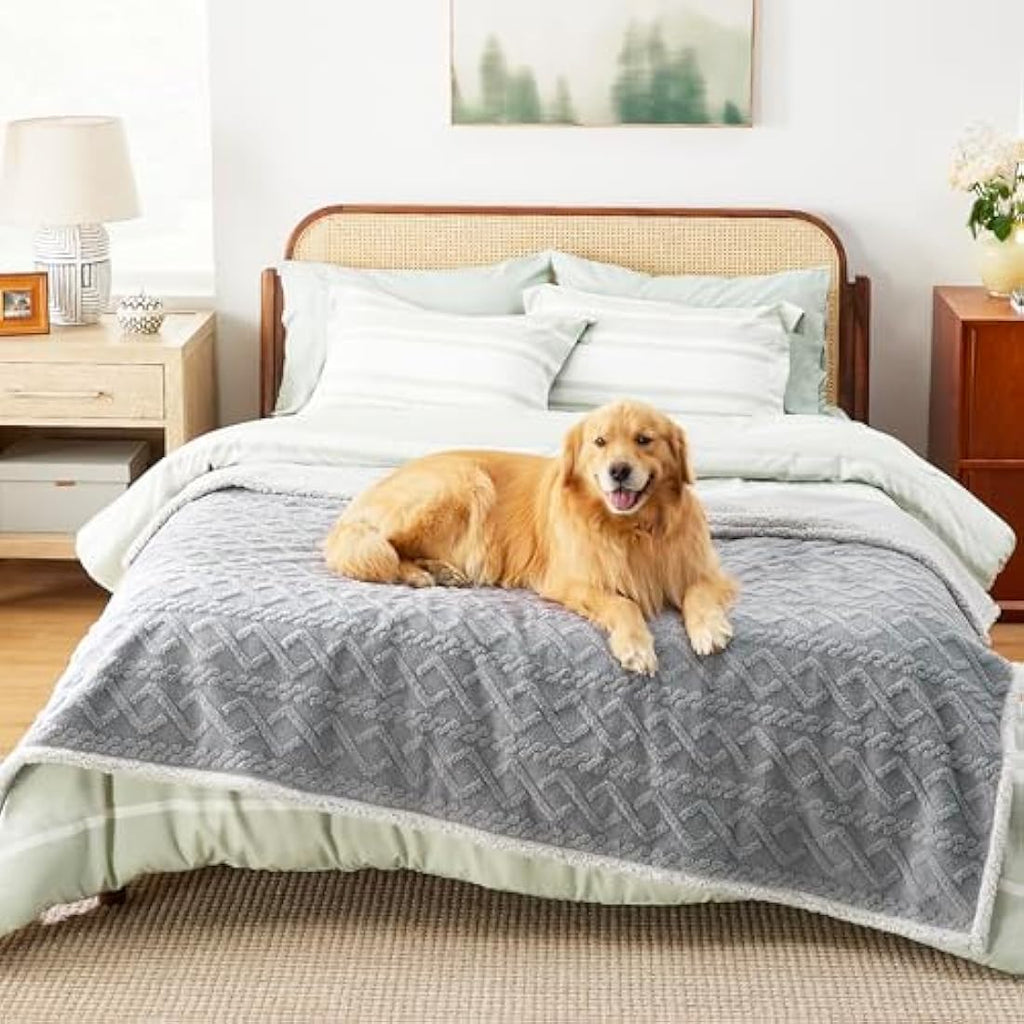 LE SURE Waterproof Dog Blanket – Extra Large Washable Plush Pet Throw
