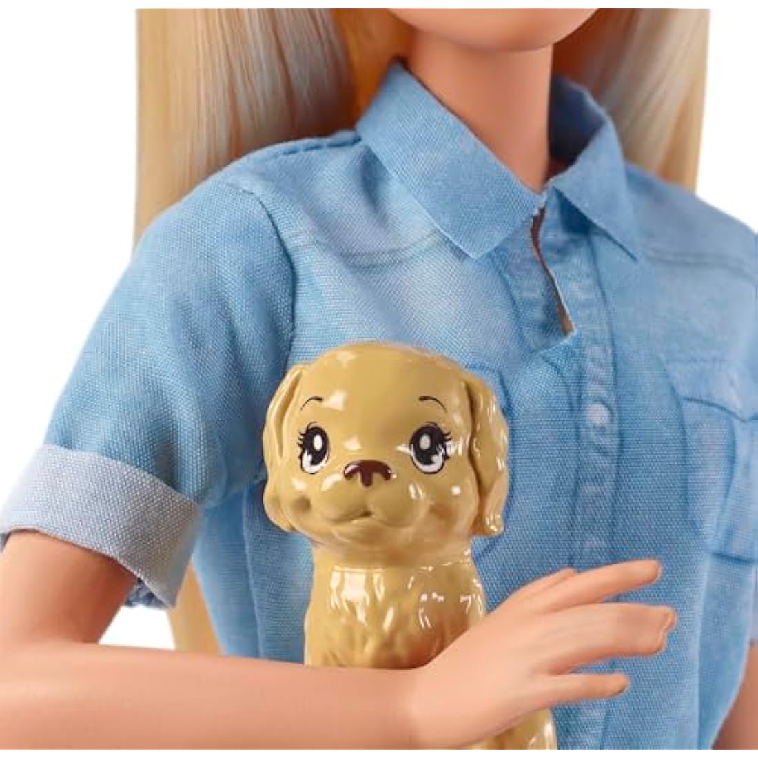 Barbie Travel Doll – Blonde Doll with Suitcase and 10+ Accessories