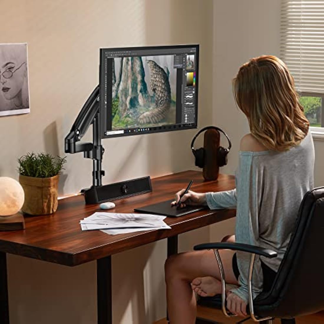 HUANUO Single Monitor Arm | Gas Spring Desk Mount for 13-34 Inch Screens