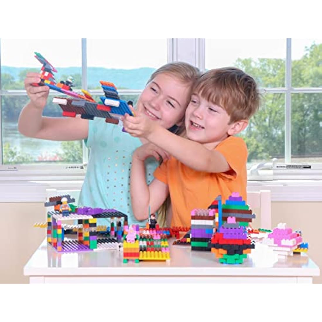 Strictly Briks Classic Building Bricks Starter Kit – 672 Pieces, Vibrant Colors