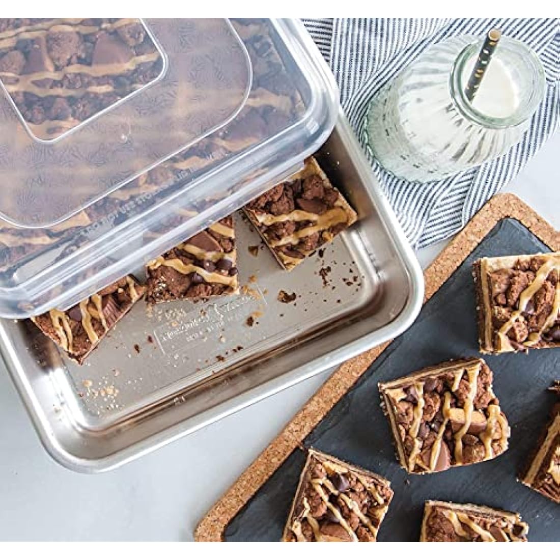 Nordic Ware Naturals 9x13 Rectangular Cake Pan with Lid | Aluminum