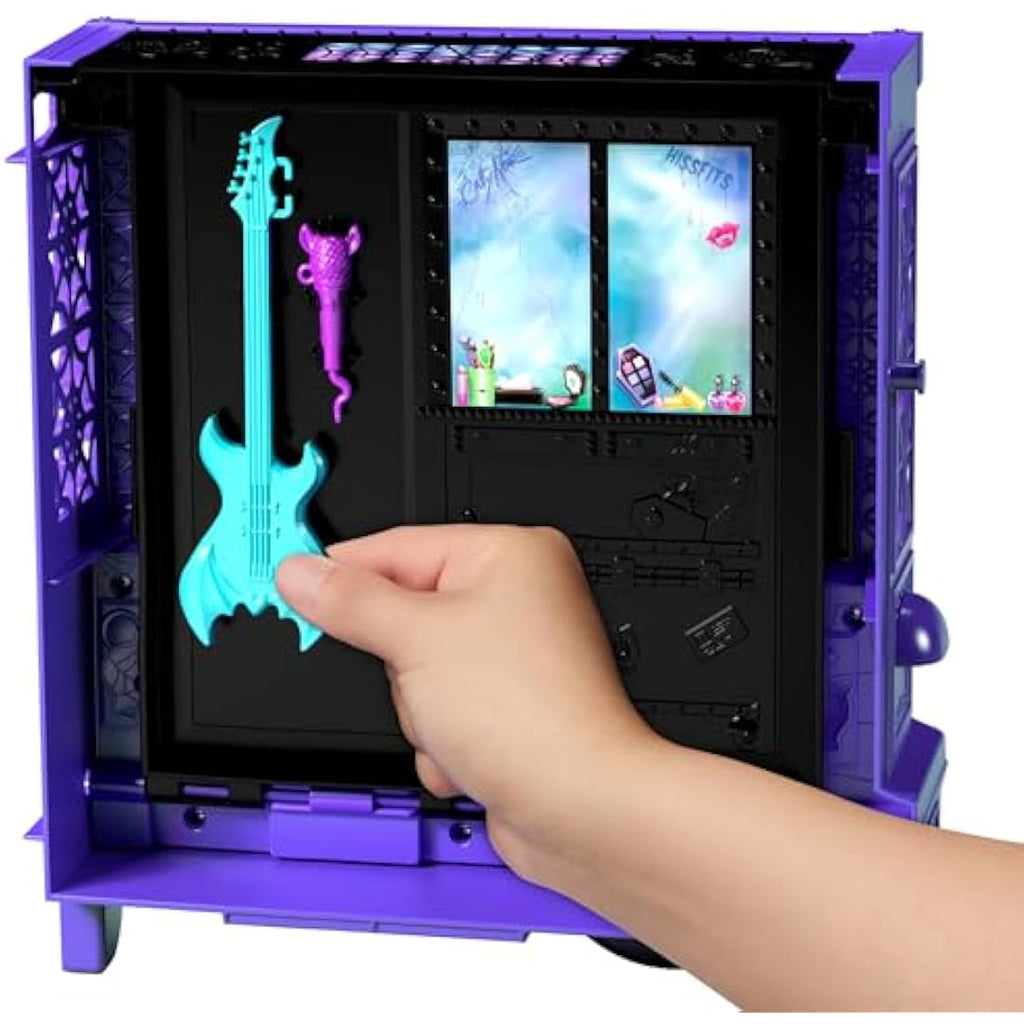 Monster High Draculaura Doll & Fangtastic Rockin’ Food Truck Playset