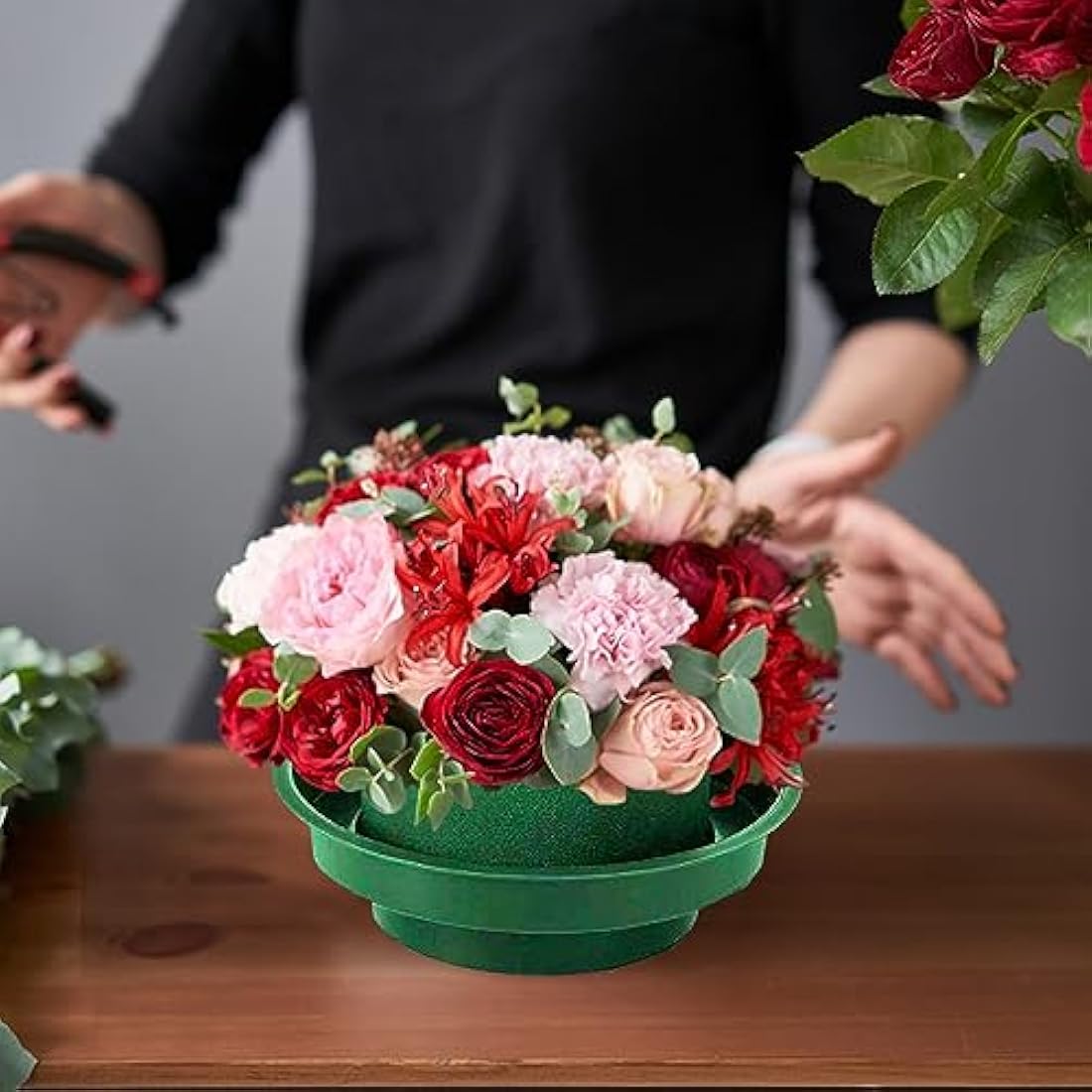 Jolof Store Round Floral Foam Bricks with Bowls for Flower Arrangements - 5PCS