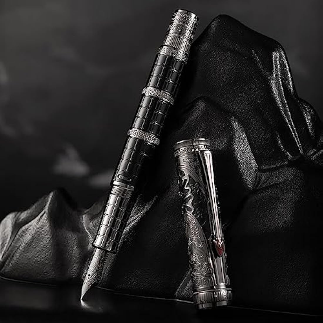 Hong Dian D5 Qin Dynasty Fountain Pen | Piston Filler Extra Fine Tip