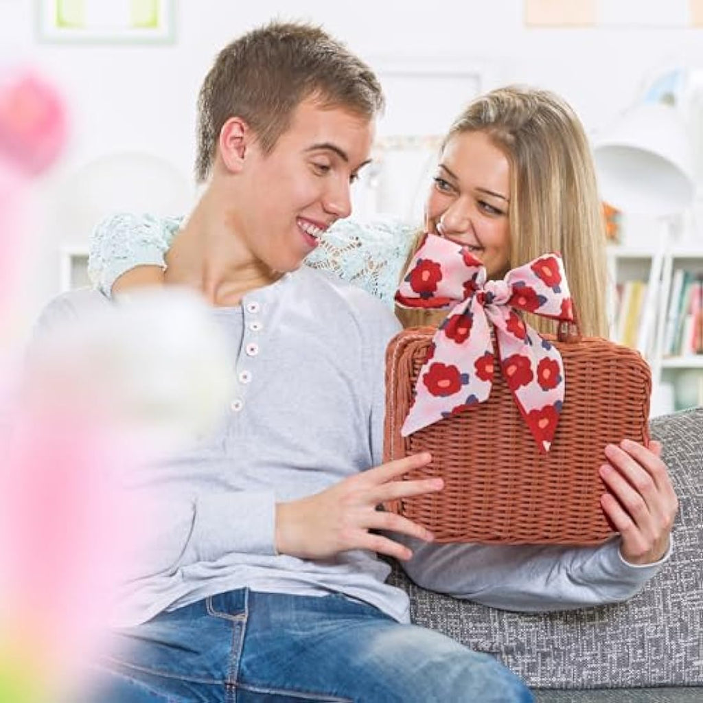 RYANDYPE Romantic Gift Basket for Girlfriend – 10 Piece Anniversary Set
