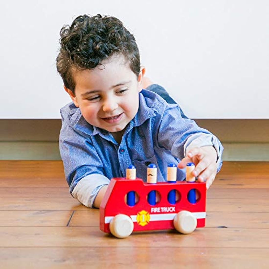 New Classic Toys Wooden Pop-Up Fire Truck – FSC Certified Red Toy