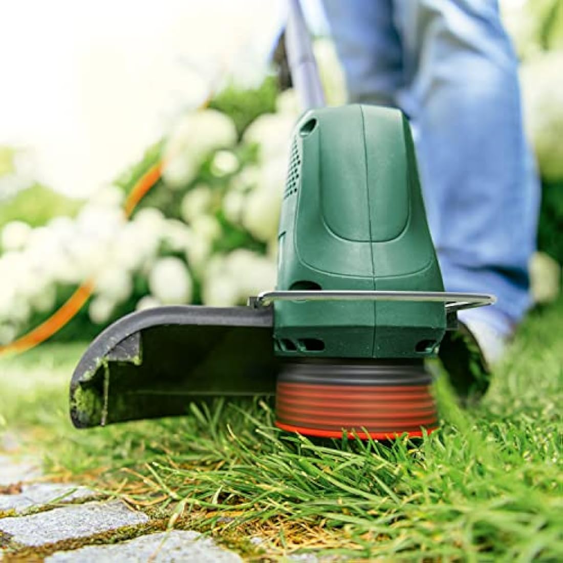Bosch EasyGrassCut 26 Electric Grass Trimmer - 280W, 26cm Cut