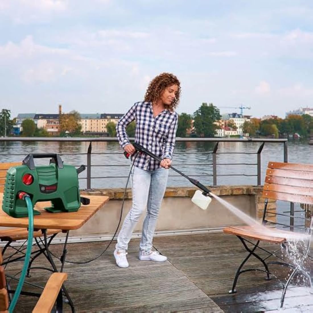 Bosch EasyAquatak 120 High Pressure Washer – 1500W Power Cleaner