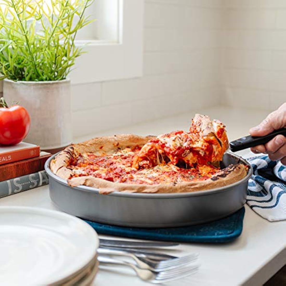 Chef Pomodoro 12-Inch Chicago Deep Dish Pizza Pan | Hard Anodized Aluminum