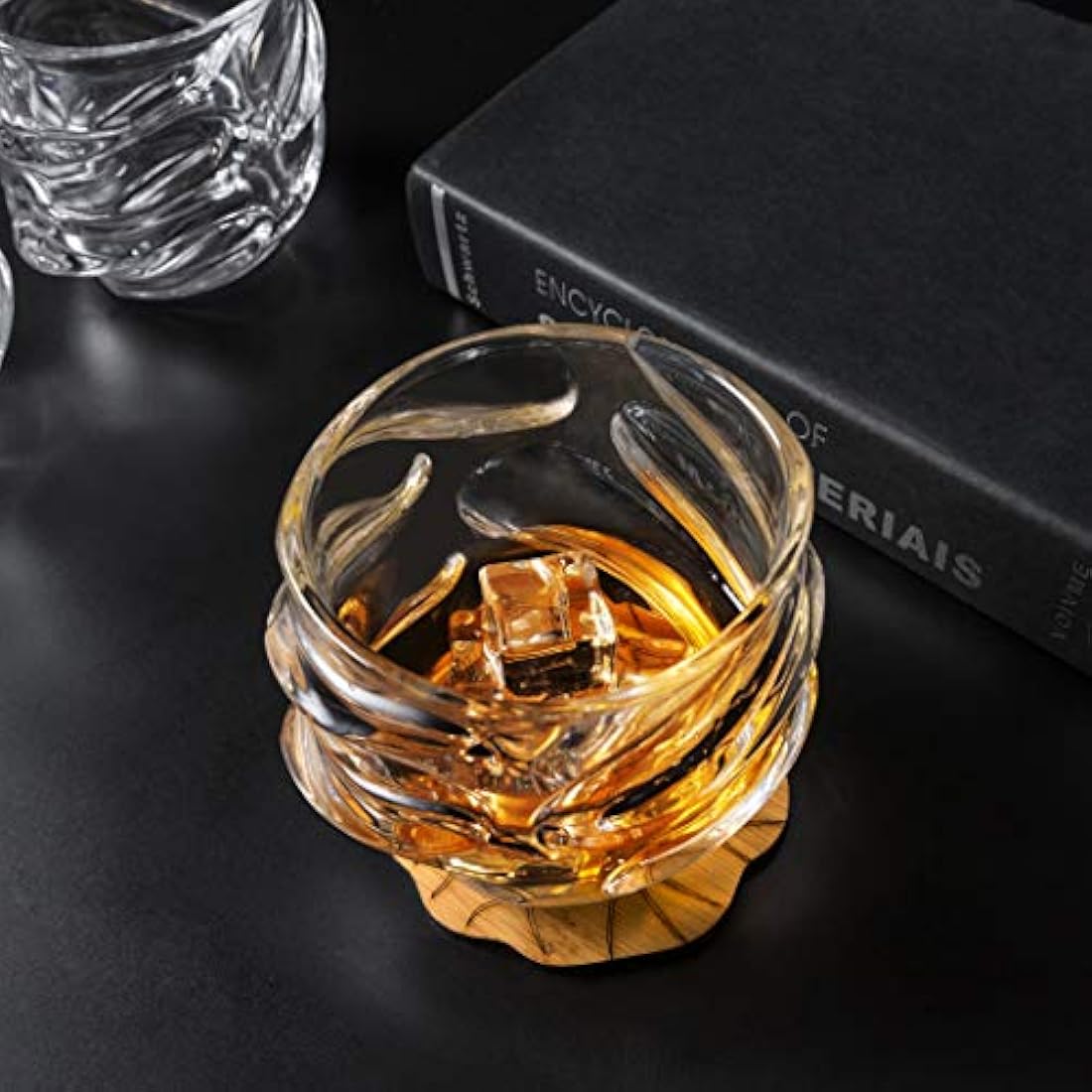 KANARS Lead-Free Crystal Whiskey Glasses – 4-Piece Set for Bourbon