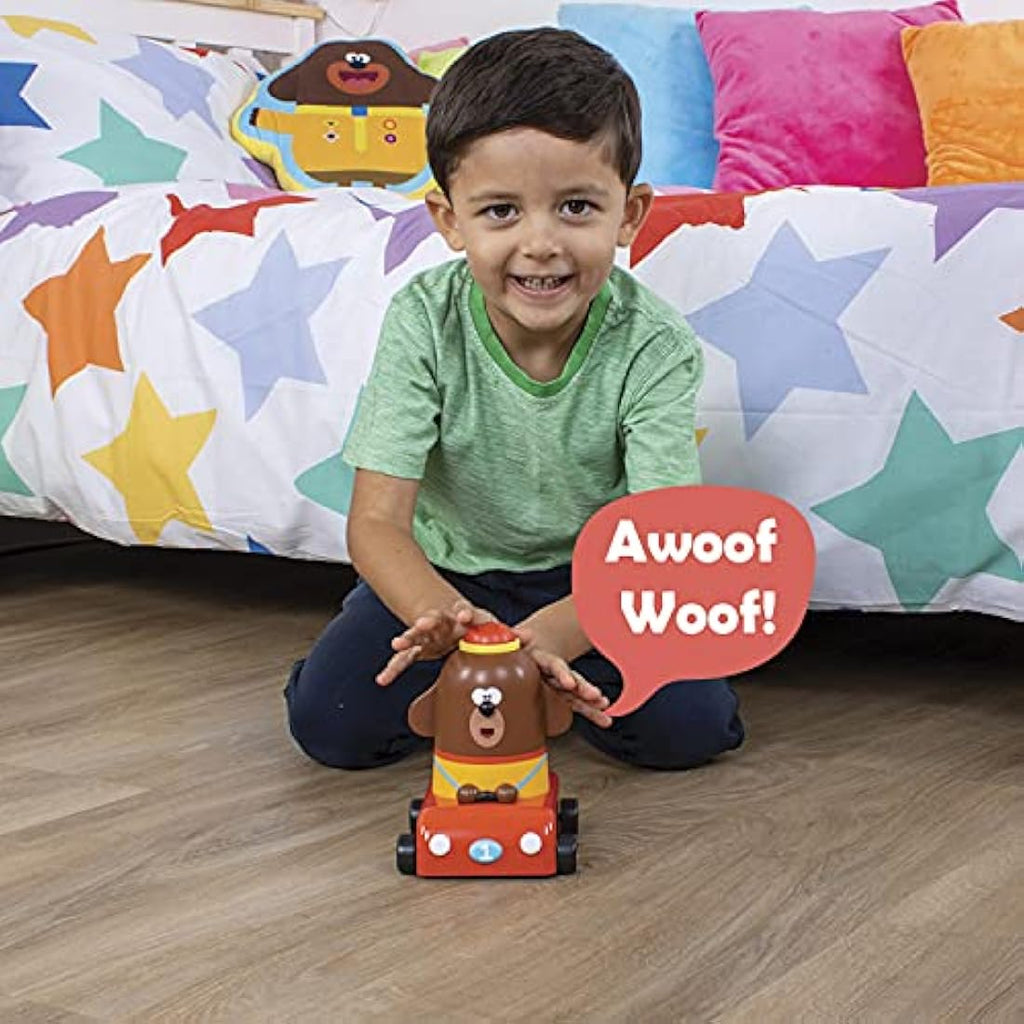 Hey Duggee Race Along Toy with Fun Sounds – Red Push and Go Vehicle