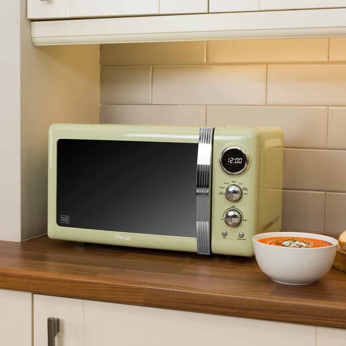 Swan Retro Digital Microwave | 800W 20L with Defrost – Green