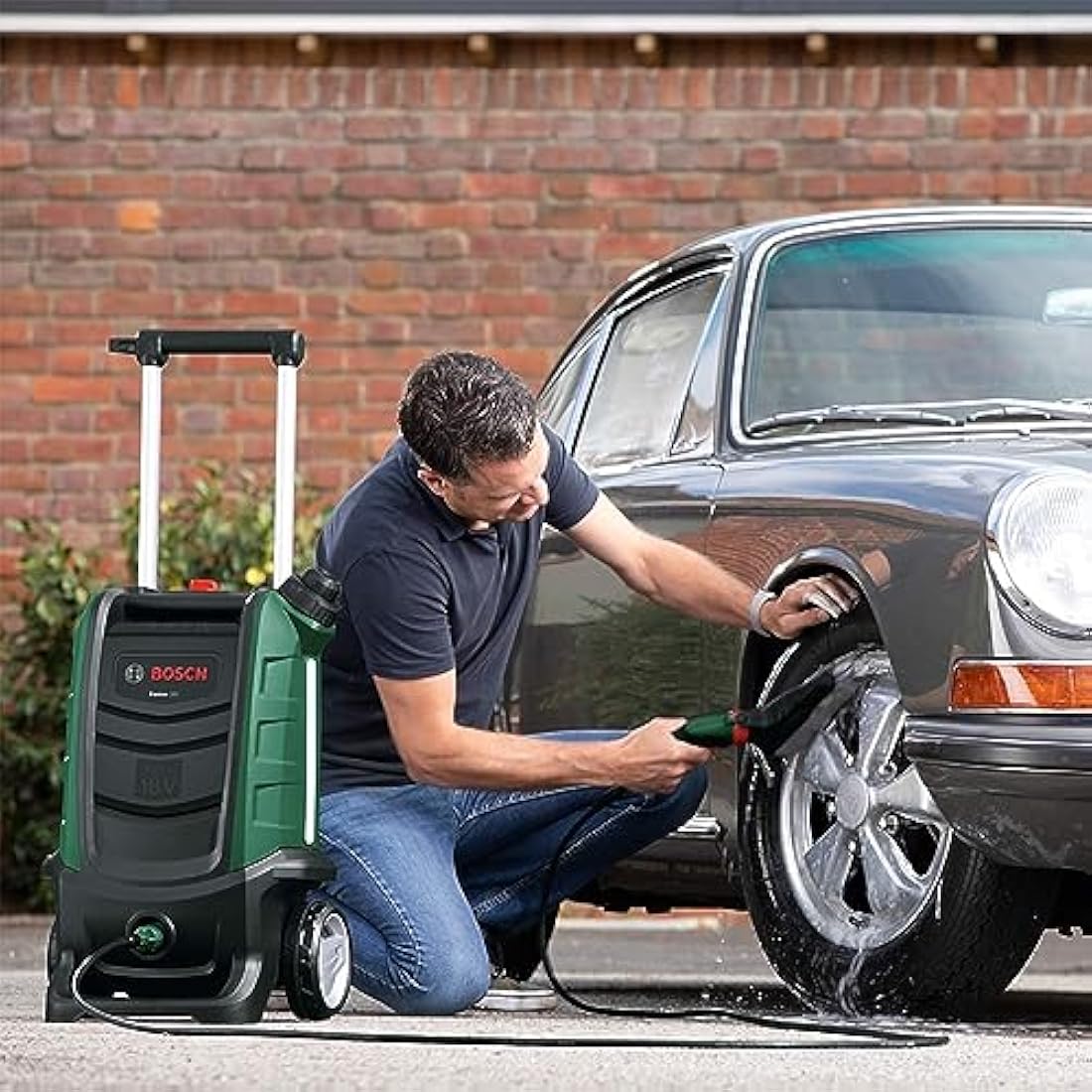 Bosch Fontus 18V Cordless Outdoor Pressure Washer – Portable Cleaner