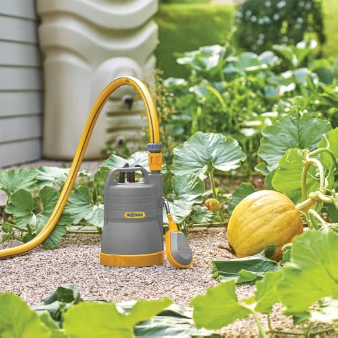 Hozelock Waterbutt Pump 2200 – 2200 LPH for Automatic Watering