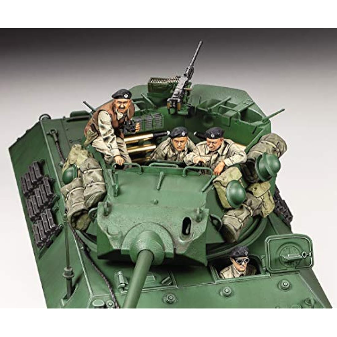 Tamiya British M10 IIC Achilles Tank Model Kit – 1:35 Scale Plastic