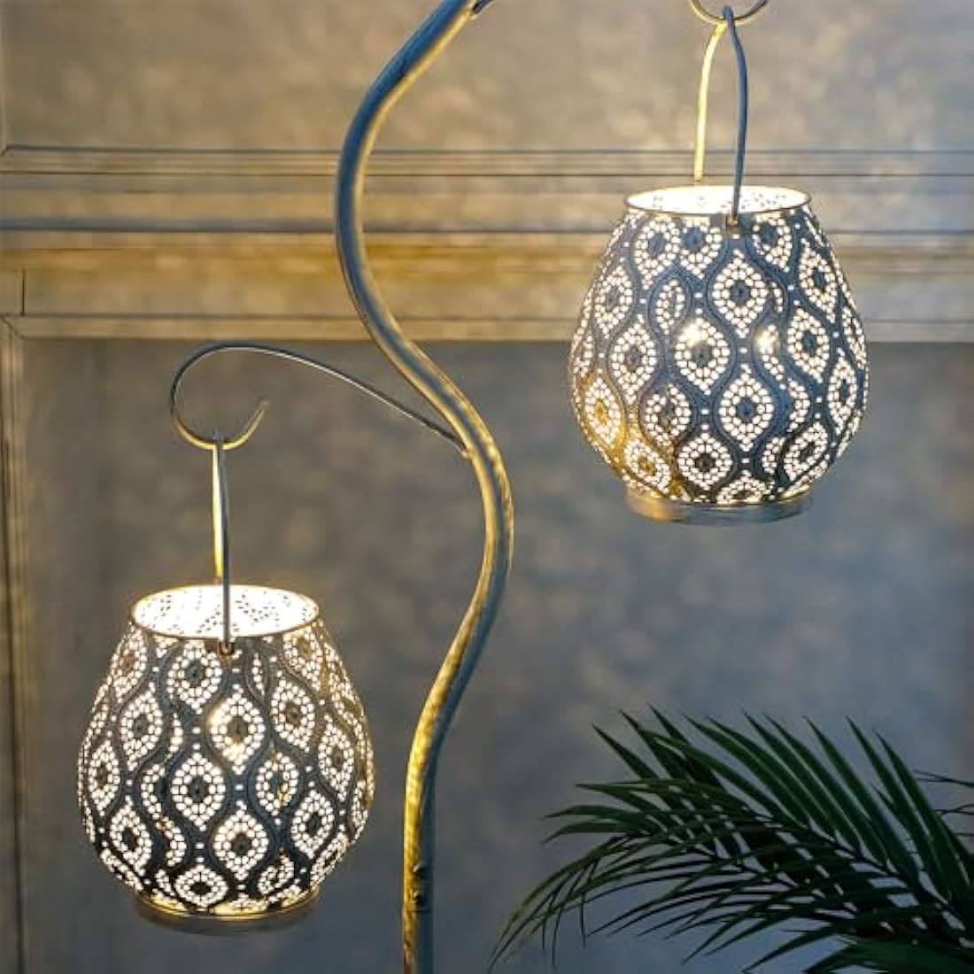 TRIROCKS Moroccan Metal Table Lamps – Set of 2 White Cordless Lanterns