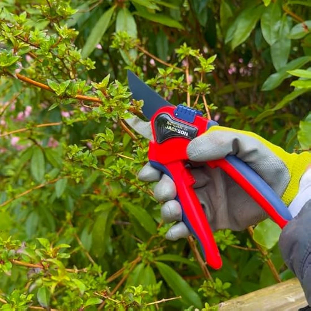Spear & Jackson Large Bypass Pruning Shears – Carbon Steel Blades