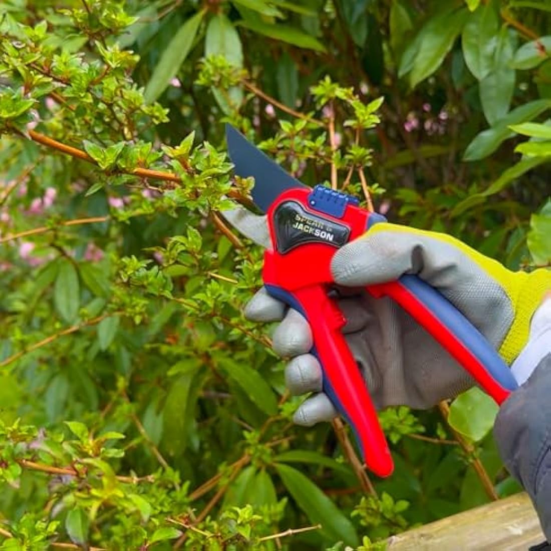 Spear & Jackson Large Bypass Pruning Shears – Carbon Steel Blades