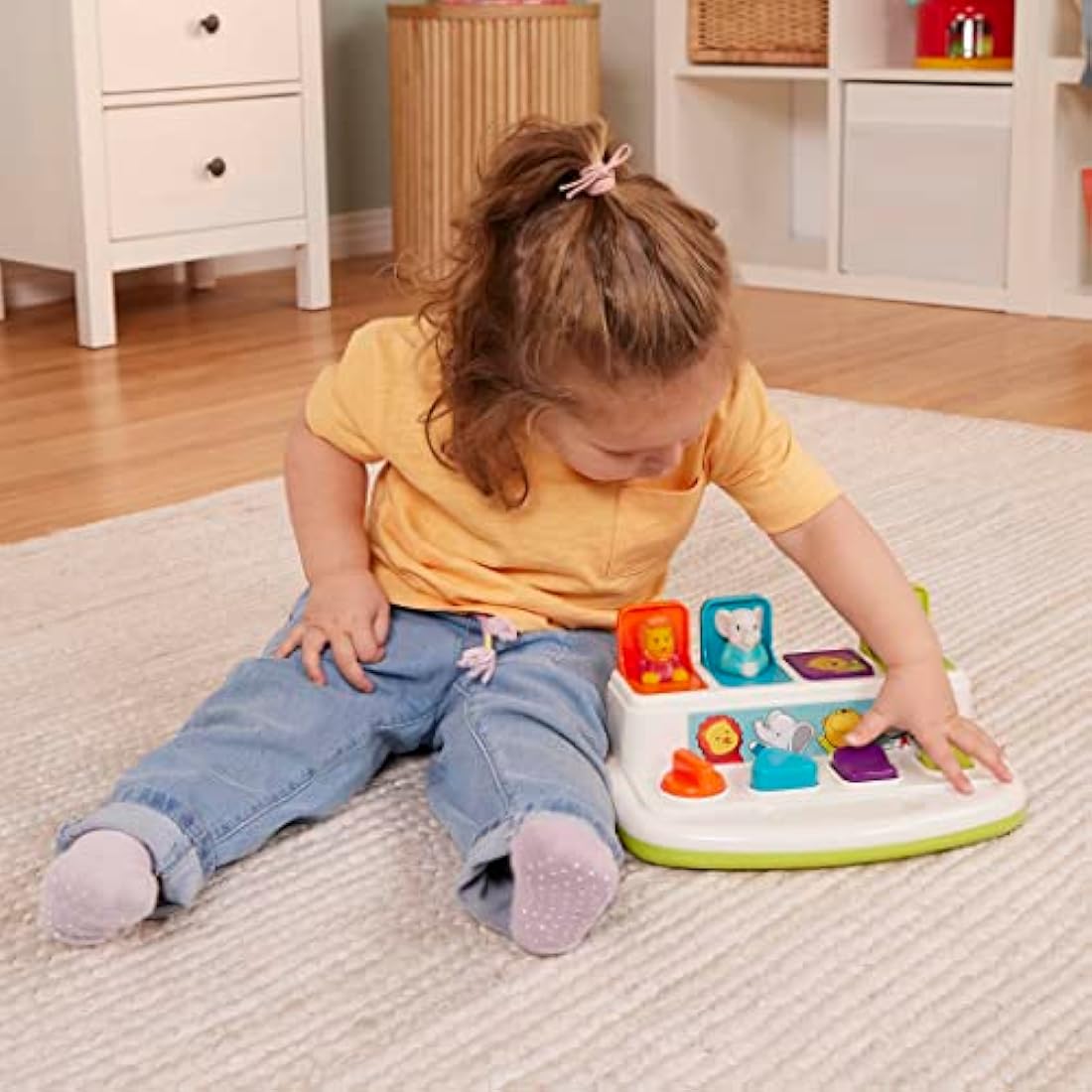 Battat Pop-Up Pals – Animal Cause and Effect Toy for Toddlers 18M+