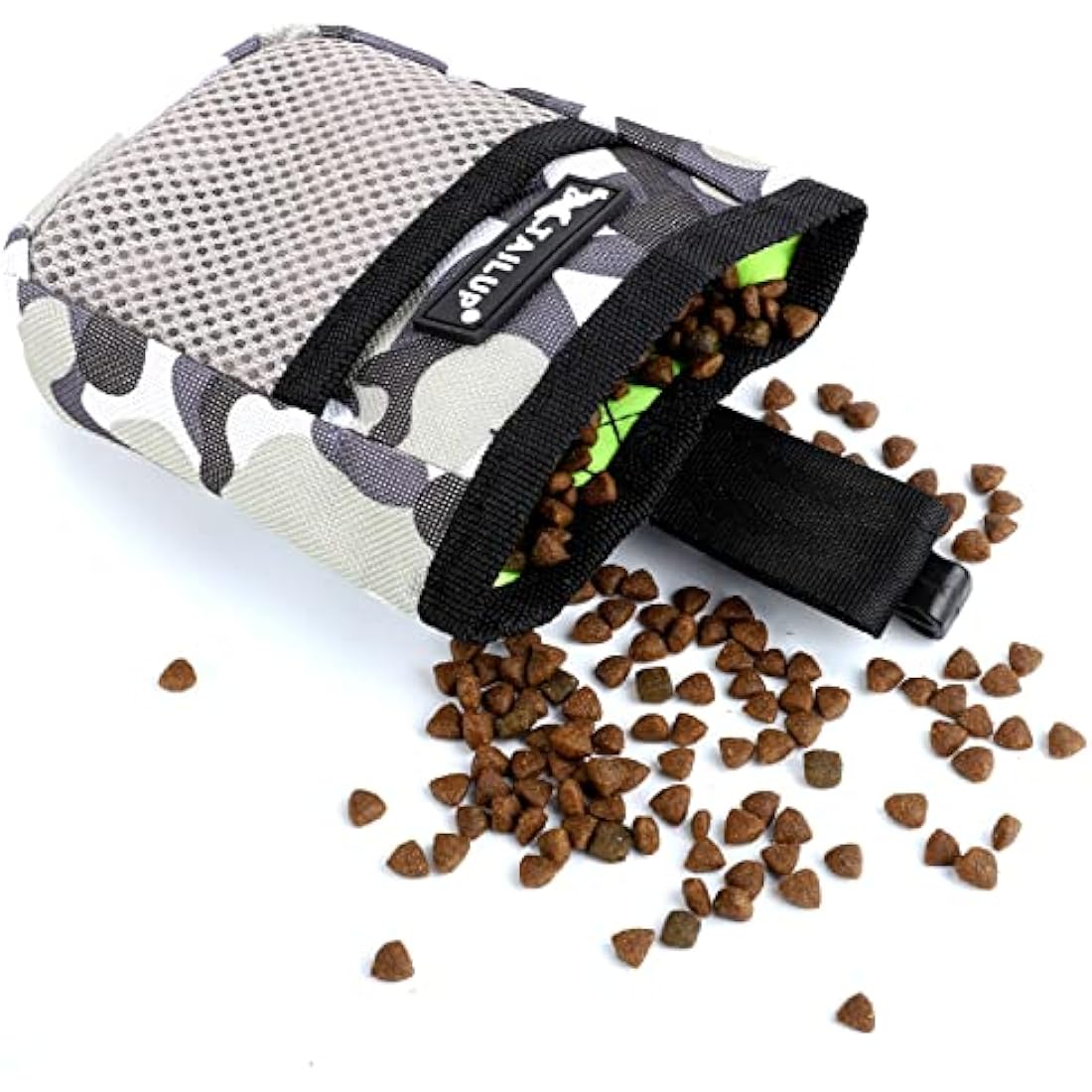 Dog Treat Pouch 2-Pack – Oxford Cloth Training Bag with Clip