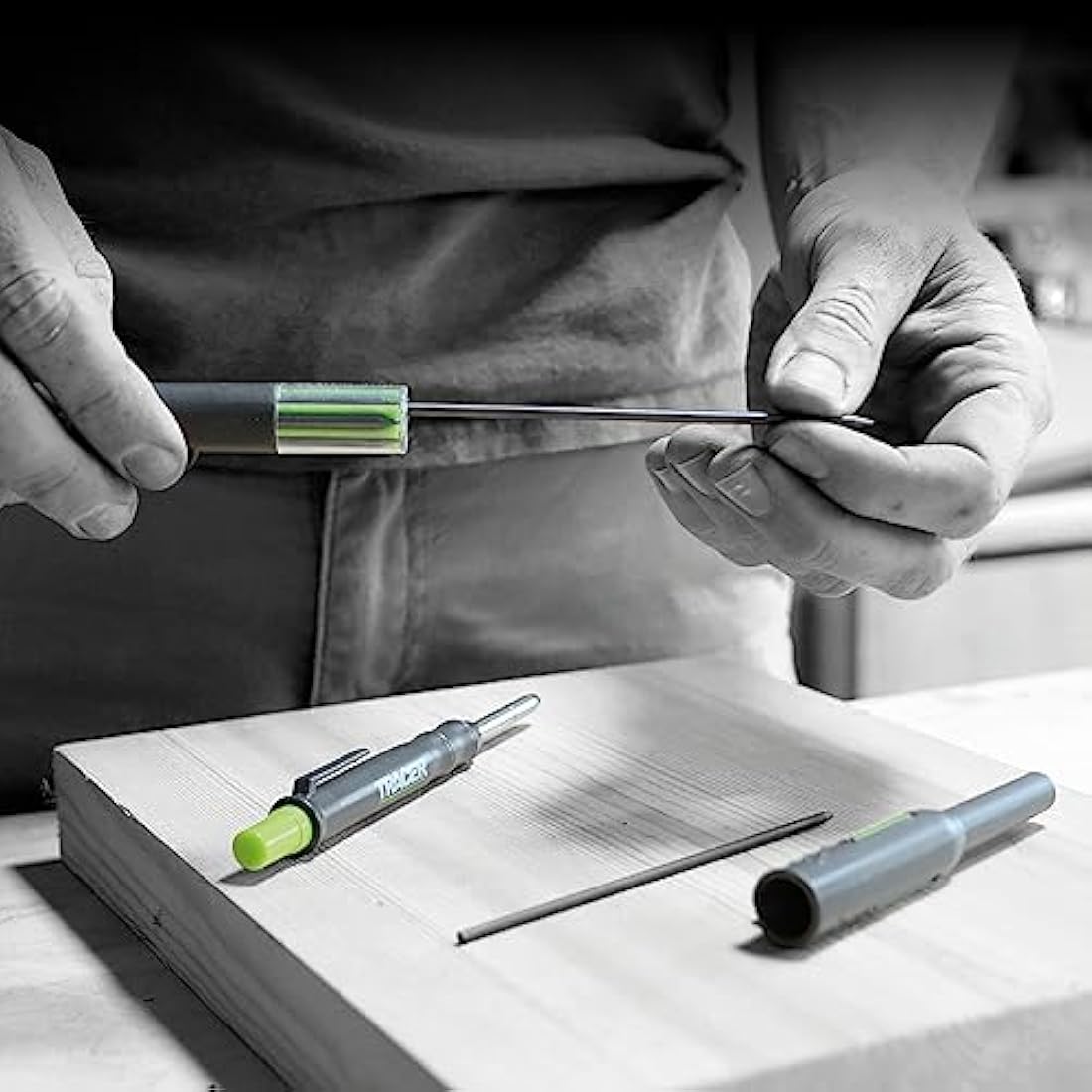 Tracer Deep Hole Construction Pencil Kit with 6 Leads and Site Holster