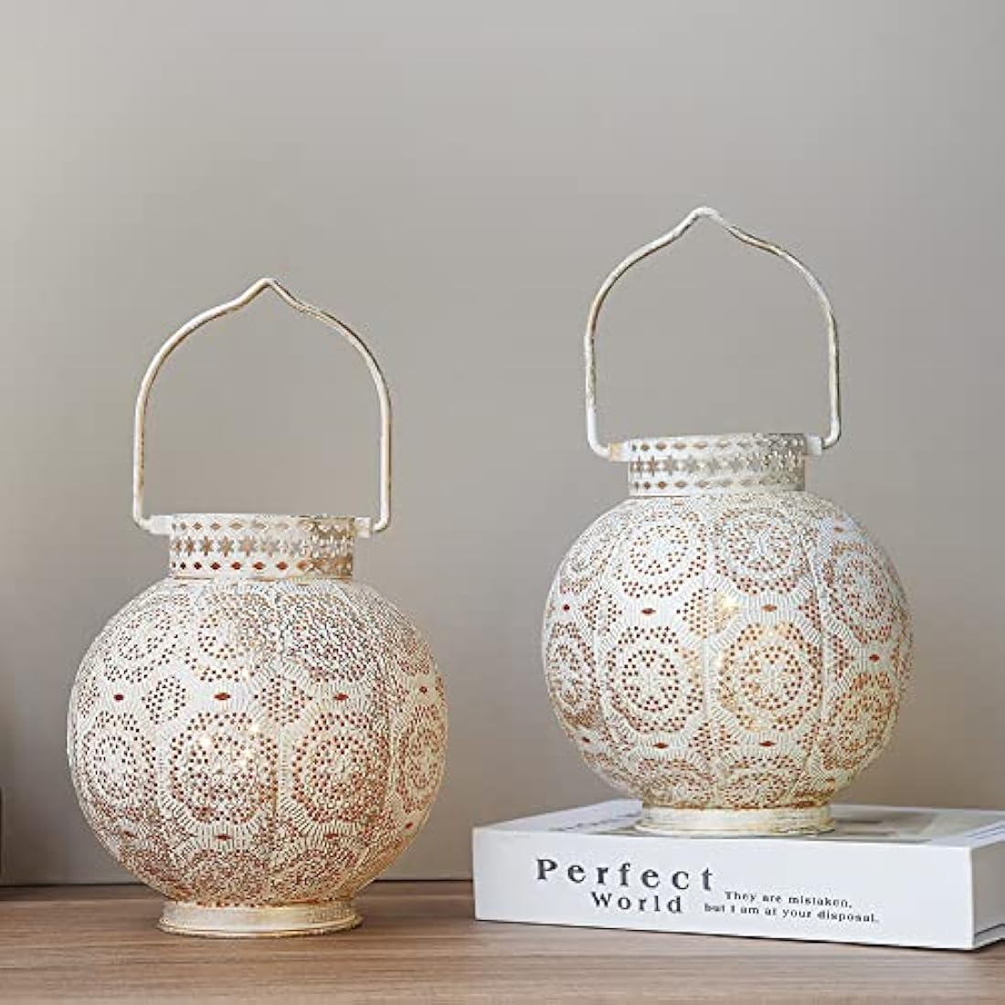 TRIROCKS Moroccan Metal Table Lamp Set – Battery Powered Cordless Lanterns