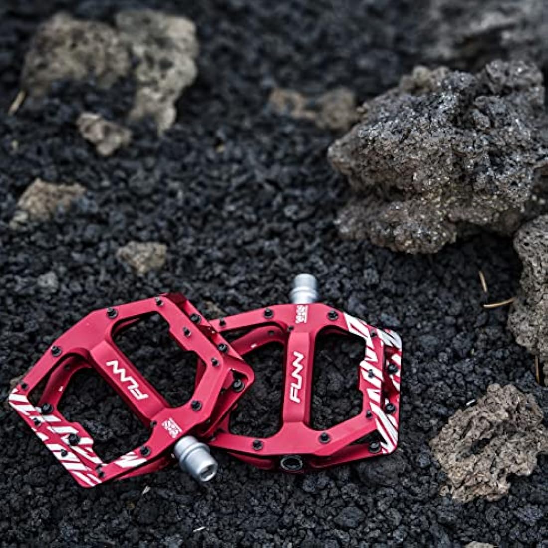 Funn Funndamental MTB Flat Pedals – CNC Alloy Wide Platform BMX Pedals