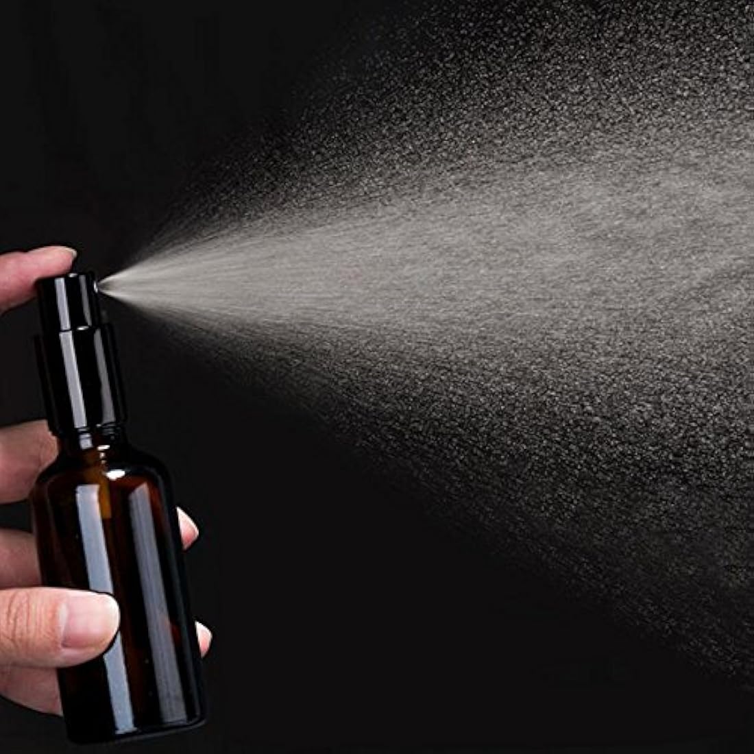 Jolof Store 100ml Green Glass Spray Bottle for Essential Oils – 9 Pcs