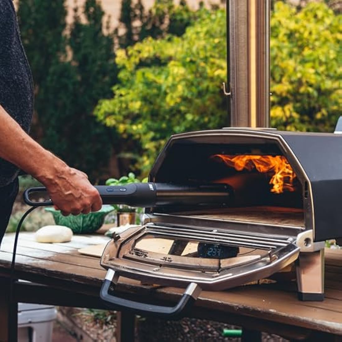 Looft Air Lighter 2 – Electric Charcoal Starter for Grills & Smokers