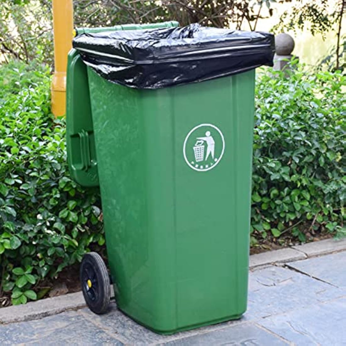 Homewise 100 Heavy Duty 240L Wheelie Bin Bags – Black Refuse Sacks