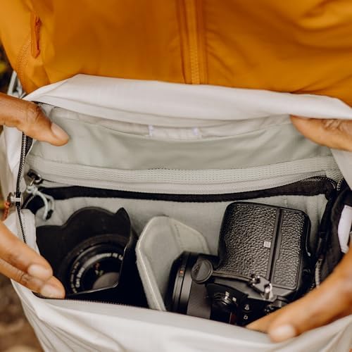 Peak Design Outdoor Sling 7L – Adjustable Crossbody Camera Bag