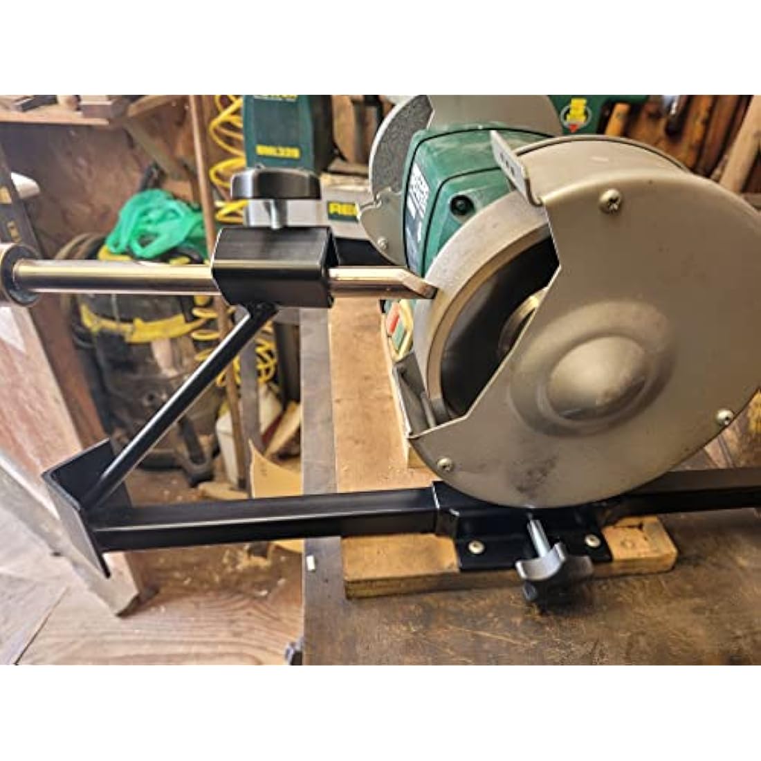 Woodturning Gouge Sharpening Jig for Bench Grinder